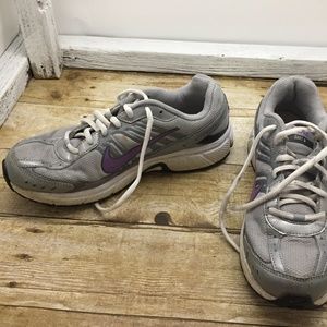 Purple & Gray (NIKE DART 8 Running Shoes) Sz 9